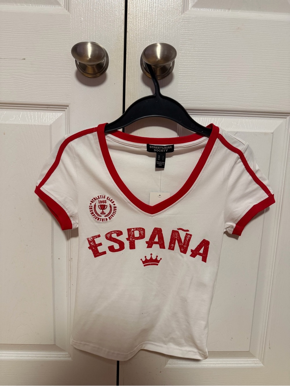 Streetwear Society White & Red España V-Neck Tee